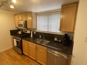 Spacious Fully Stocked Kitchen!