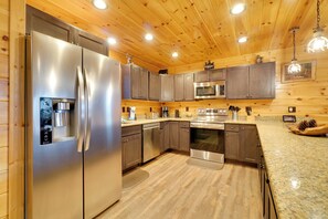 Kitchen | 1st Floor | Cooking Basics | Drip Coffee Maker | Toaster | Free WiFi