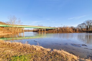 Creek On-Site