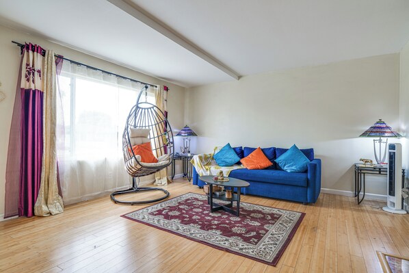Hayward Vacation Rental | 2BR | 2BA | 3 Steps to Enter | 1,445 Sq Ft