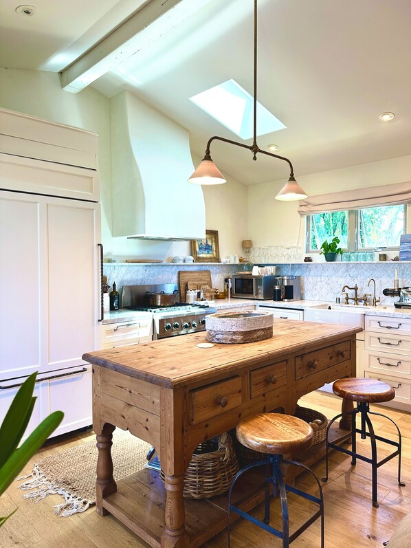spacious kitchen with high end appliances