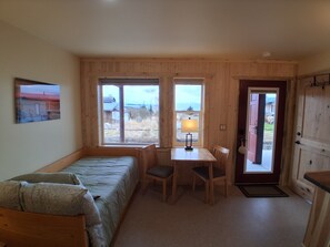 VIEW OF THE BAY YOUR DECK
CHUGAK MOUNTAIN RANGE 
 BEACH ACCESS A STROLL AWAY