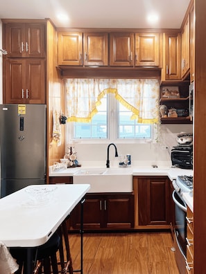 Kitchen (1)