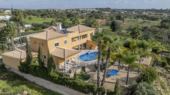Villa grounds and the pool
