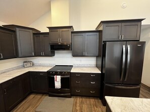Elk Horn Cabin Rental (2092)