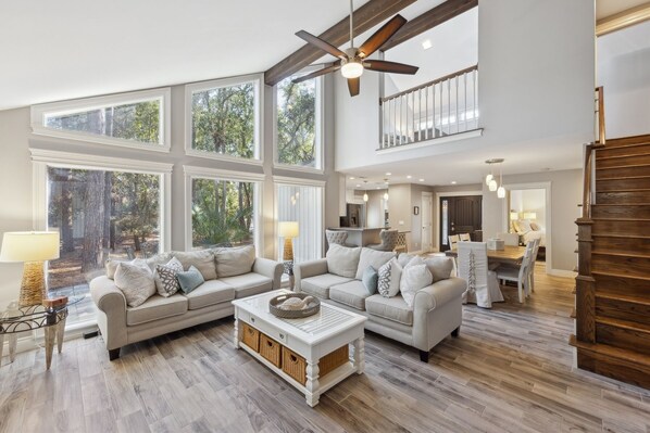 Spacious and bright living area