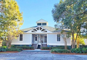 Lakeside Villa 34B
