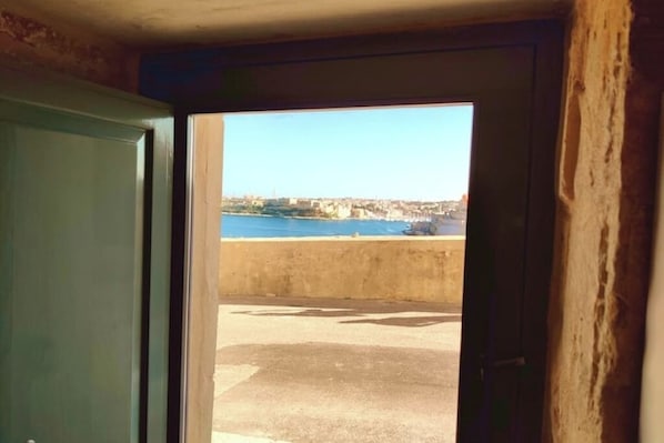 Grand Harbour View from the door