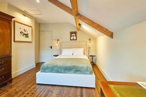 The Rooftop Gallery, Jesmond - Host & Stay