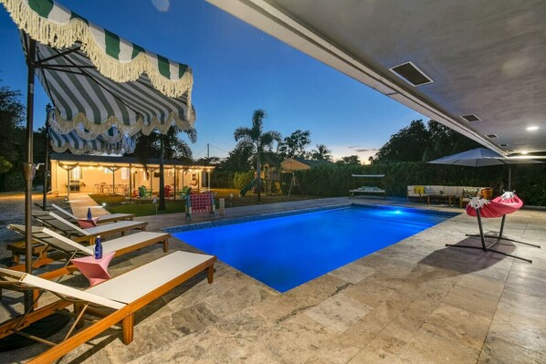 Pool