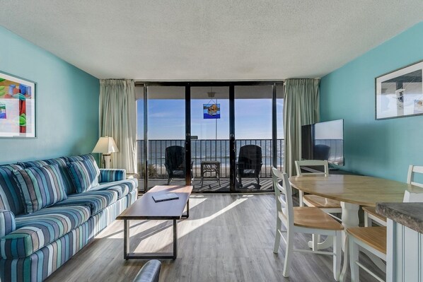 Atlantic Towers 402-print-002-010-Main Living Area-4200x2800-300dpi