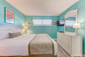 Atlantic Towers 1005-print-016-026-Bedroom-4200x2802-300dpi