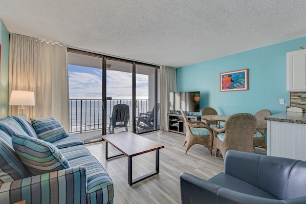 Atlantic Towers 1005-print-001-019-Main Living Area-4200x2800-300dpi