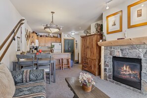 Furniture, Indoors, Living Room, Fireplace, Home Decor