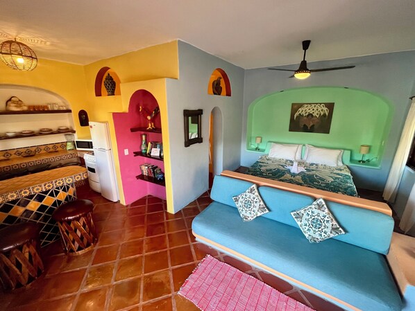 Luna Living Space