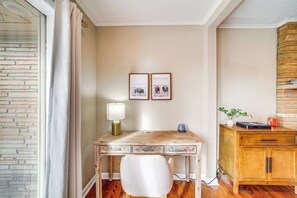 Workspace | Free WiFi