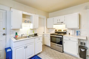 Kitchen | Toaster Oven | Microwave