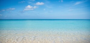 Calm turquoise water - perfect for scuba diving or snorkeling.