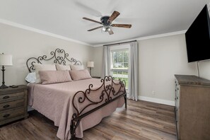 King Bedroom