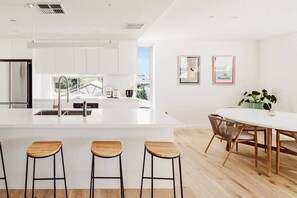 Gather around for delicious meals and great conversations
