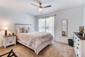 Rest and relax in this warming bed