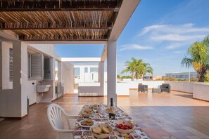 Autumn, Balcony / Terrace / Patio, Spring, Summer