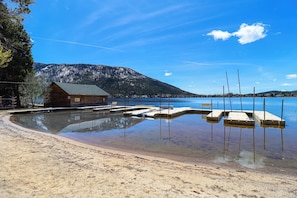 Lemmon Lodge Sand Beach