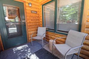 Front Porch & Entryway