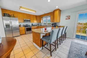 Surf or Sound Realty - 1218 - Oh Say Can You Sea - Kitchen -1