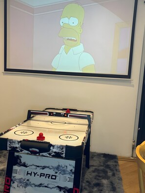 Spielezimmer