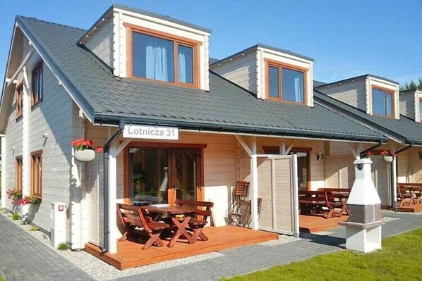 Holiday Home Exterior [summer]