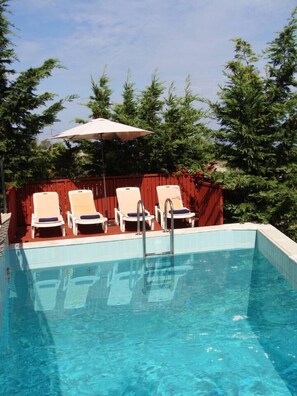 Private Pool