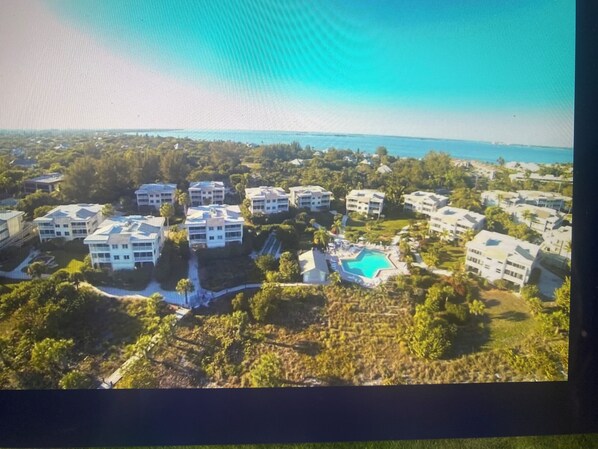 Shell Island Beach Club