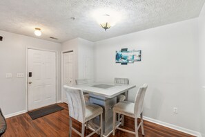 Architecture, Building, Dining Room, Dining Table, Furniture