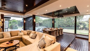 Outdoor lounge area 