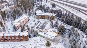 MarriottsStreamsideatVail_5_Aerial