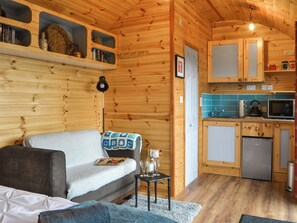 Open plan living space | Hadrian’s Wall Shepherd’s Hut at Brockalee Farm, Bardon Mill, Near Hexham
