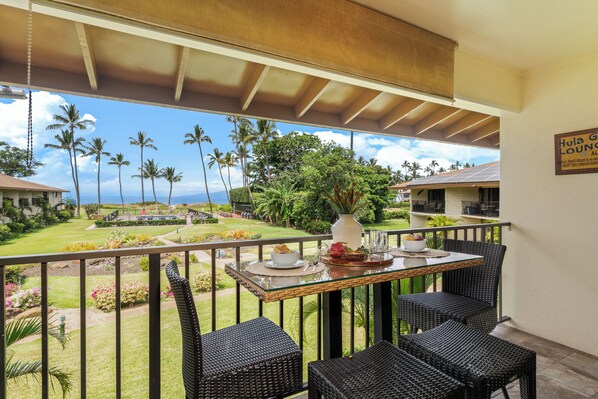 Waiohuli Beach Hale C212 lanai 1