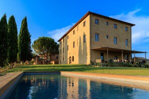 Activities, Amenities, Building Exterior, Facilities, Garden, Pool, Spring, Summer, Wellness
