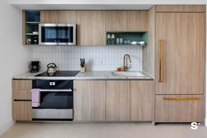 Modern kitchen to inspire your culinary creations.