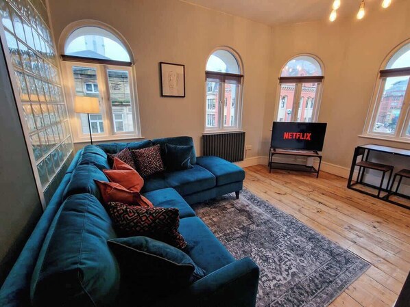 Relax with family and friends in our super stylish living space 