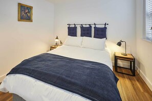 The Coach House, Apartment 2, Saltburn-by-the-Sea - Host & Stay