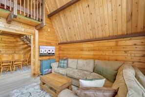 Enjoy Free WiFi and Flat Screen Streaming TV.