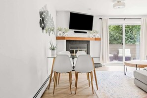 Dining area - *the fireplace is non-operational*