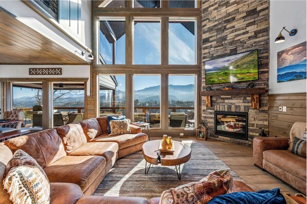 Can't get enough of those stunning mountain views