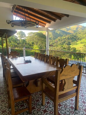 Outdoor dining