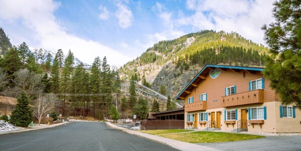 Bavarian building, surrounded by the Cascade mountains.