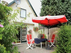 Holiday Home Exterior [summer]