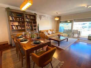 Living-dining room