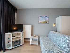 Interior Design, Möbel, Flooring, Fussboden, Zimmer, Wohnung, Decke, Wohnzimmer, Fernsehen